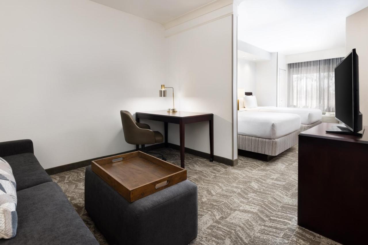 Springhill Suites Fresno Exterior foto